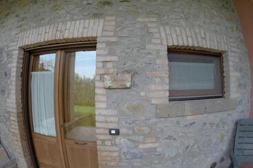 هتل Agriturismo Poggio Della Capanna