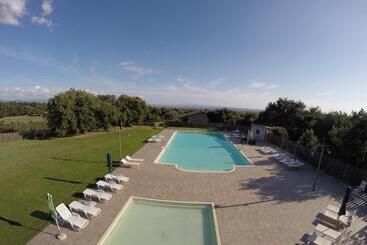 هتل Agriturismo Poggio Della Capanna