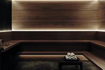 هتل Crowne Plaza Tashkent By Ihg