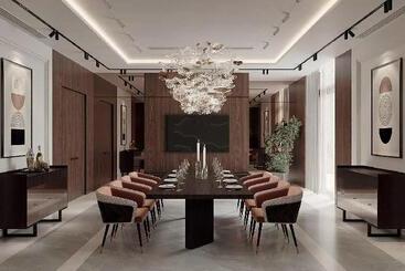 هتل Crowne Plaza Tashkent By Ihg