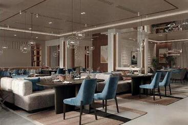 هتل Crowne Plaza Tashkent By Ihg