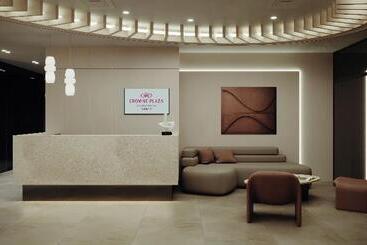 هتل Crowne Plaza Tashkent By Ihg