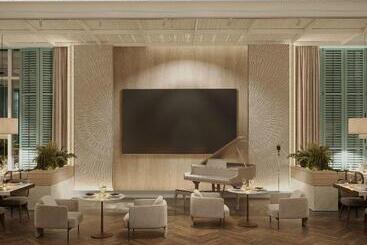 هتل Crowne Plaza Tashkent By Ihg