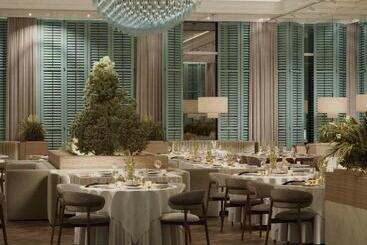 هتل Crowne Plaza Tashkent By Ihg