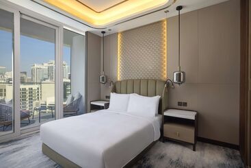 هتل Hilton Garden Inn Dubai Business Bay