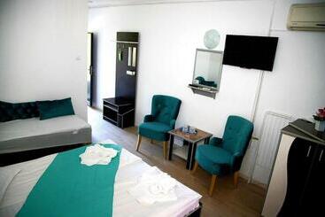 هتل Iulia Resort