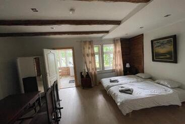 پانسیون Haapsalu Guesthouse