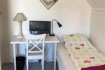 پانسیون Rundvejen Guest House