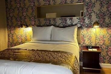 Tb Hotel Downtown Miami   Deluxe Room
