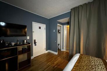 Tb Hotel Downtown Miami   Deluxe Room