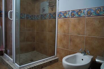 پانسیون Aqua Guest House