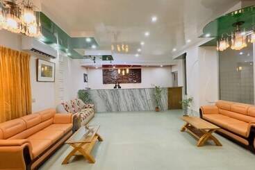 هتل Dhaka City Inn