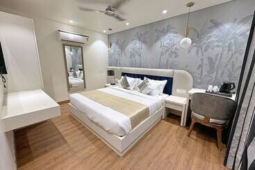 The Orion Elite   Green Park - Nueva Delhi