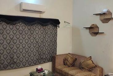 پانسیون The Royal Palace Guest House