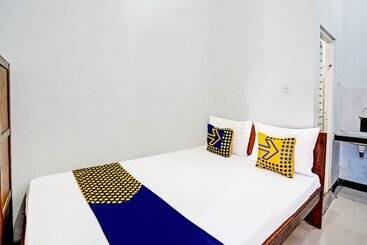 هتل Oyo 94023 Kost Stan