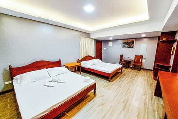 هاستل Mbg Travellers Inn Powered By Cocotel