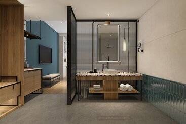 هتل Four Points By Sheraton Yantai