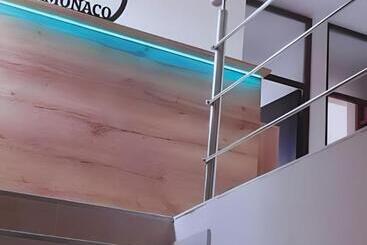 پانسیون Hospedaje Mónaco   Jauja Airport
