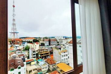 Lumina Hotel Da Lat Central
