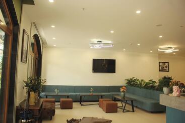 Lumina Hotel Da Lat Central
