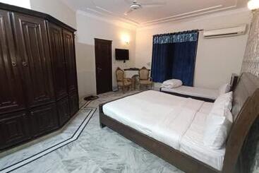 هتل Royalvilla Guest House Karachi 1