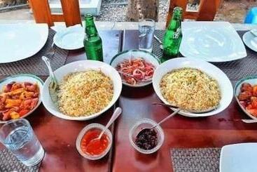هتل Royalvilla Guest House Karachi 1