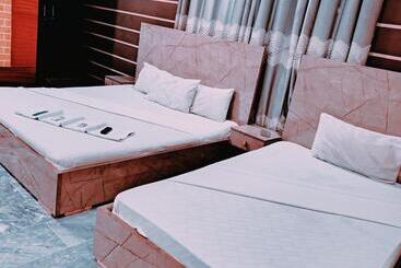 هتل Royalvilla Guest House Karachi 1