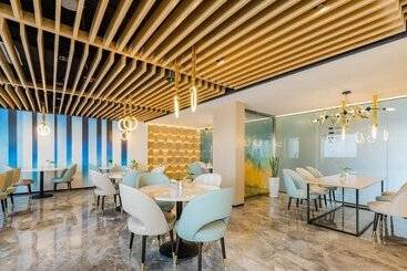 Atour Hotel Wenchang Road Ankang