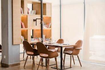Atour Hotel Wenchang Road Ankang