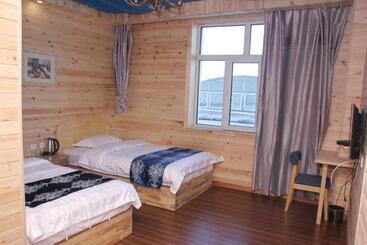 Manzhouli Volga River International Youth Hostel