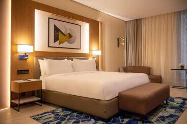 هتل Millennium Al Masar