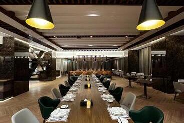 هتل Millennium Al Masar