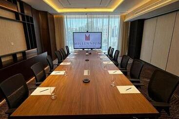 هتل Millennium Al Masar