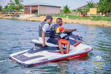 هتل Sogakope Beach Resort & Spa