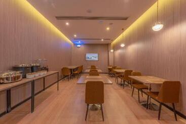 Borrman Hotel Bengbu Wuhe