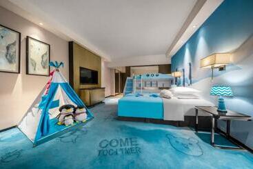 Country Garden Phoenix Hotel Nanchong