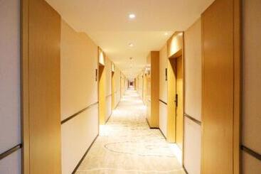 هتل City Comfort Inn Enshi Nver Town