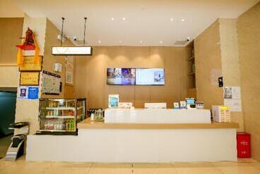 هتل City Comfort Inn Jingzhou Museum Ancient City Xinnanmen