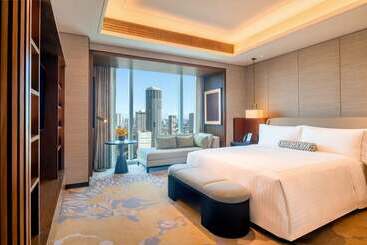 هتل Solaire Resort North