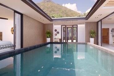 Legend Hill Resort And Spa