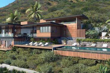 Legend Hill Resort And Spa
