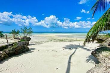 استراحتگاه Maharaja Boutique Hotel Zanzibar