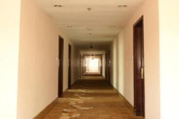 Yidun Hotel Foshan Luocun