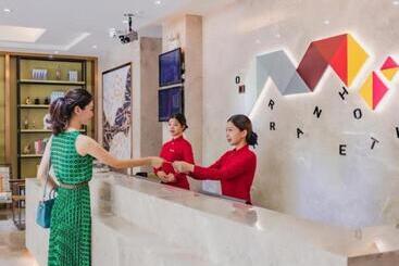 Borrman Hotel Huizhou West Lake Shuidong Street