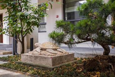 هتل Blossom House Nanjing Laomendong Zhuque Lane