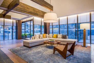 هتل Blossom House Nanjing Laomendong Zhuque Lane