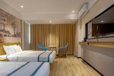 هتل City Comfort Inn Baise Jingxi Highway Intersection Jinxiu Ancient Town