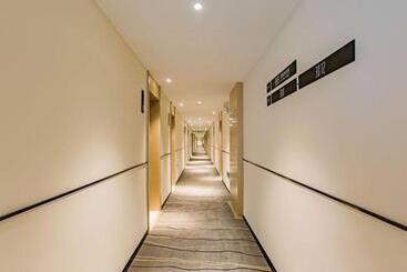 هتل City Comfort Inn Bengbu Jiefang Road Wuyue Plaza