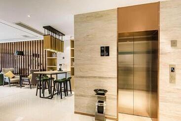 هتل City Comfort Inn Bengbu Jiefang Road Wuyue Plaza