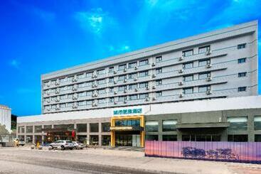 هتل City Comfort Inn Tangshan Railway Station Lunan District Government